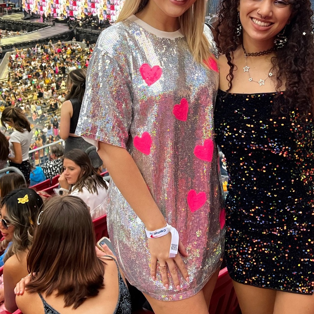 Fashion nova sparkly heart dress